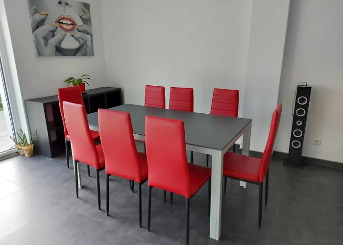 With Single Bed In A New House In Vichten